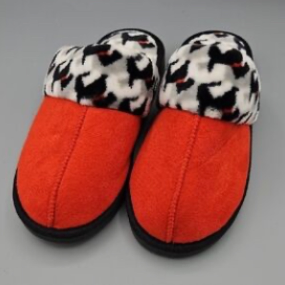 Vera Bradley Slippers